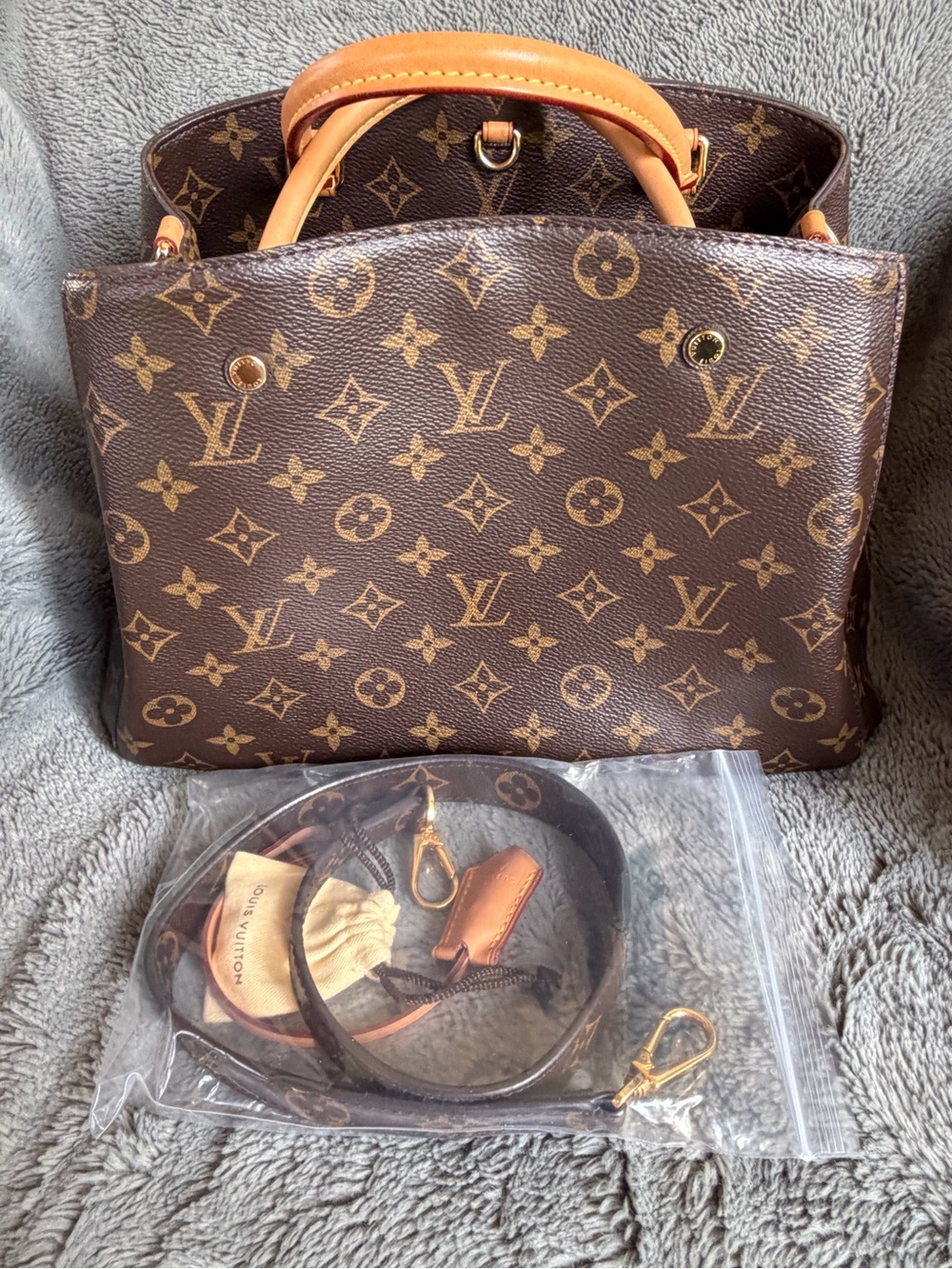 Louis Vuitton Montaigne MM Brown Monogram Canvas Tote with Vachetta Handles